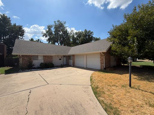 Wonderful Home In Bethany – photo 1