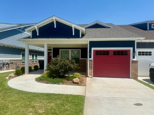 Beautiful 2 Bed 2 Bath! – photo 1