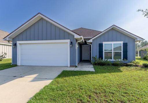 4 bedroom 3 bath home in the Stonebridge subdivision of Spanish Fort