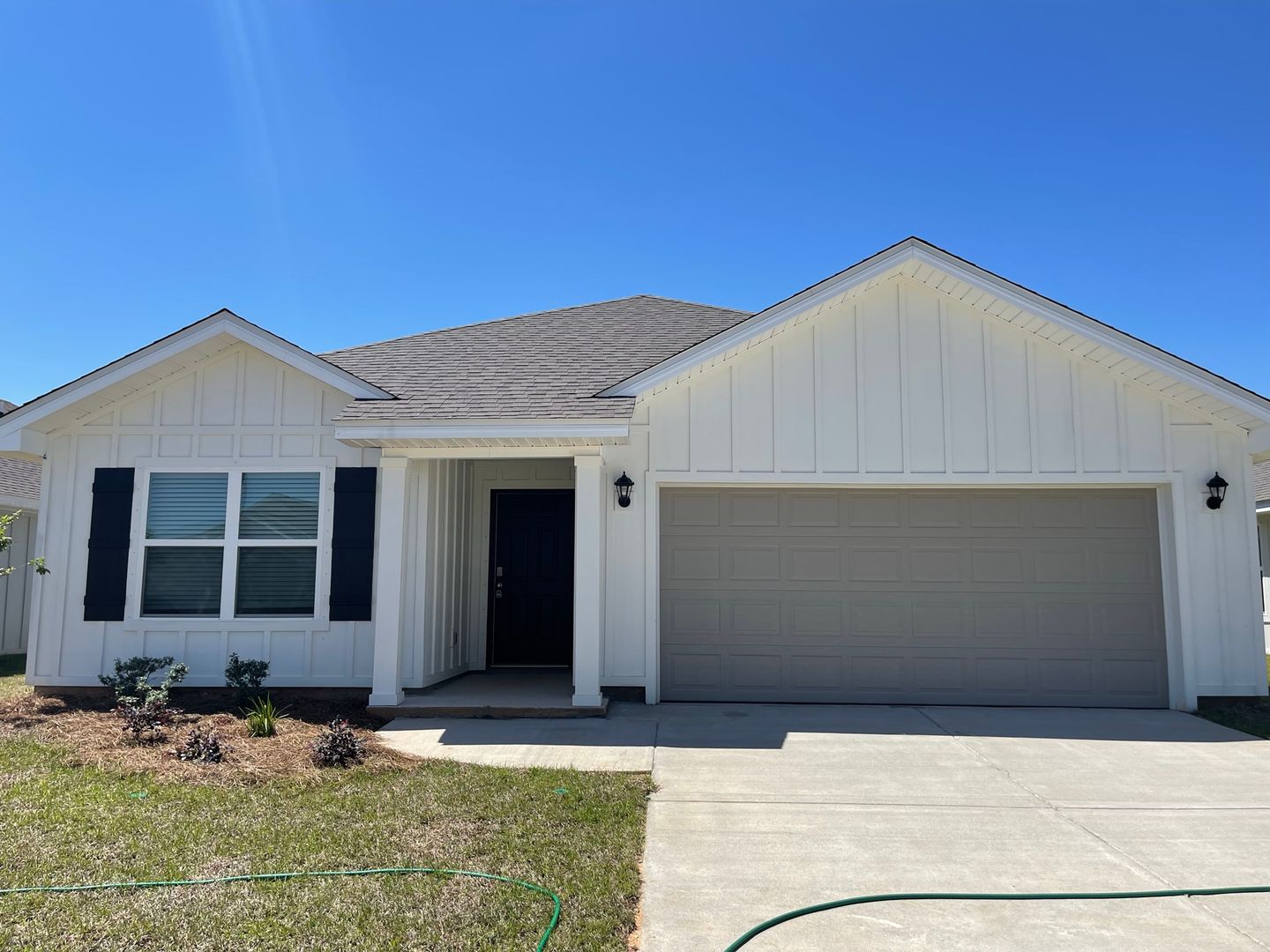 Daphne House: 23351 Shadowridge Dr.