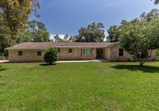 Spacious 3-Bedroom Fairhope Home with Pool, Screened Porch & Remodeled Kitchen
