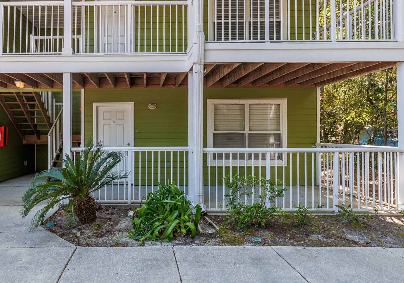 Gulf Shores Apartment: 435 East Canal Drive
