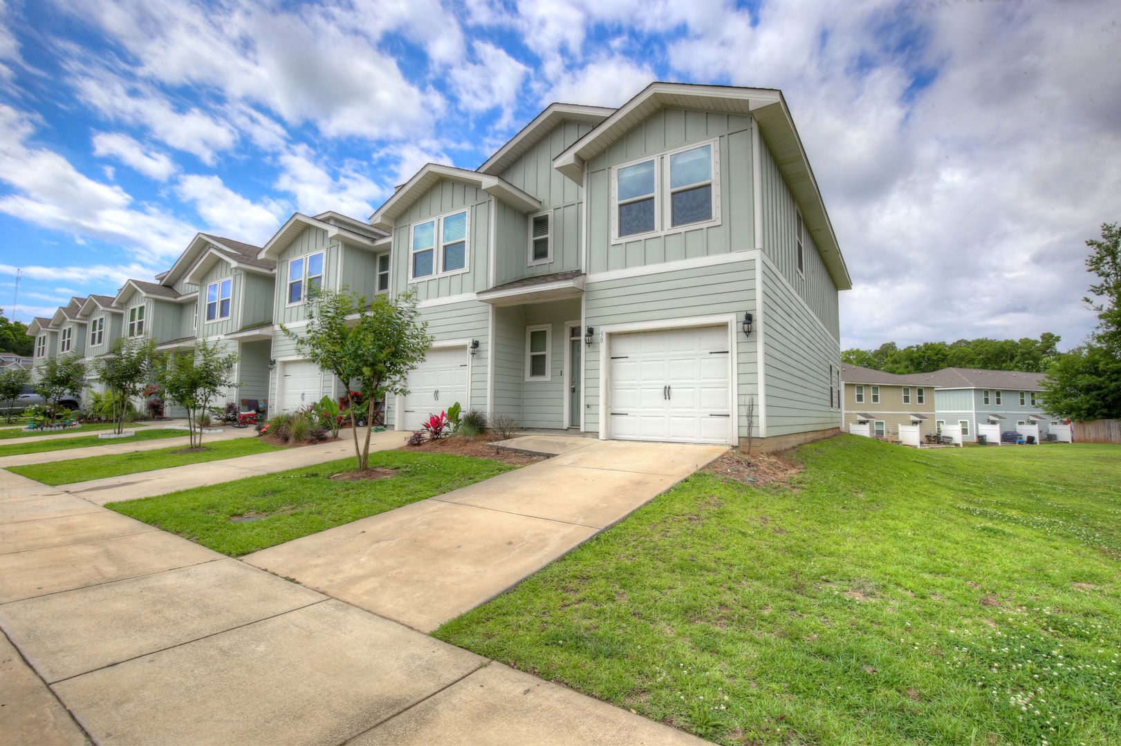 Daphne House: 25806 Pollard Rd. Unit 37
