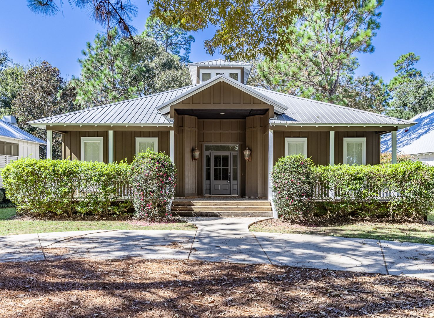 Loxely House: 33151 Shinnecock Ln.