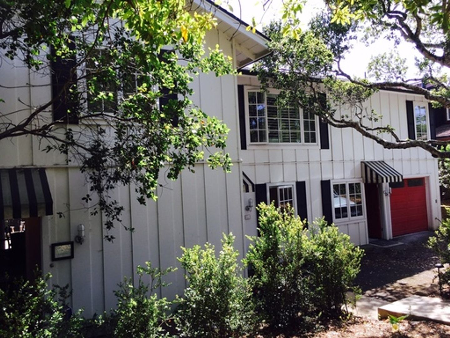 Carmel Apartment: 3302 Ocean Ave