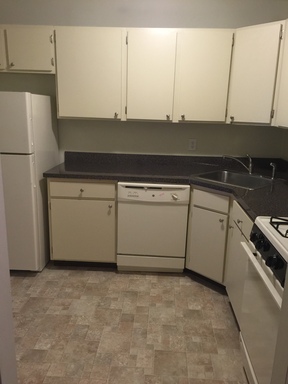 Huge Two bedroom unit! – photo 1