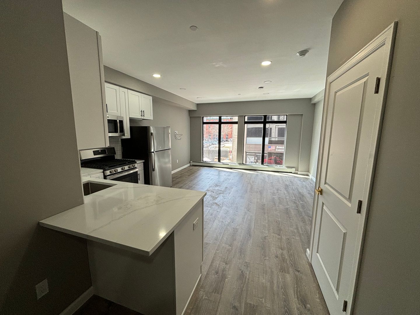 New Haven Apartment: 37 Center Street