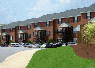 Athens Apartment: 145 North Ave.