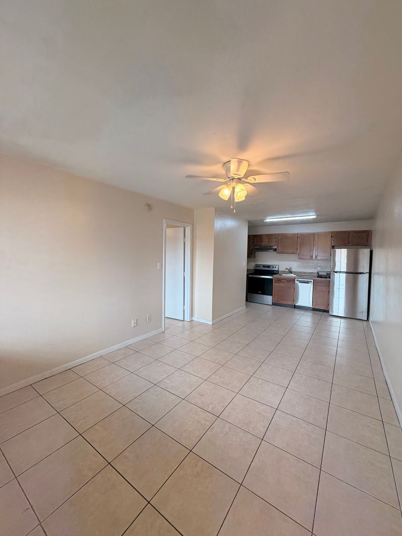 Tallahassee Condo: 403 Hayden Rd #221