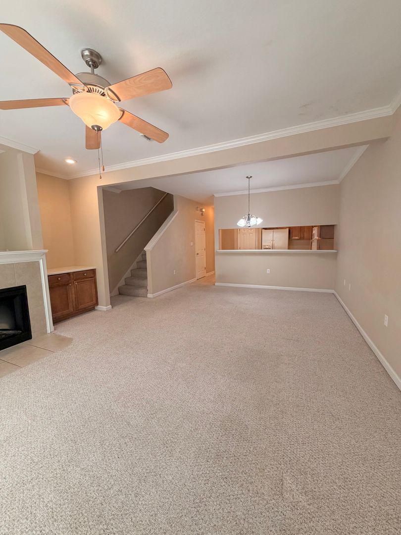 Tallahassee Townhome: 1320 Hendrix Rd #207