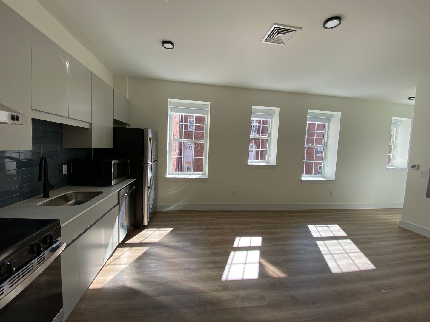 West Hartford Apartment: 1 Park Rd