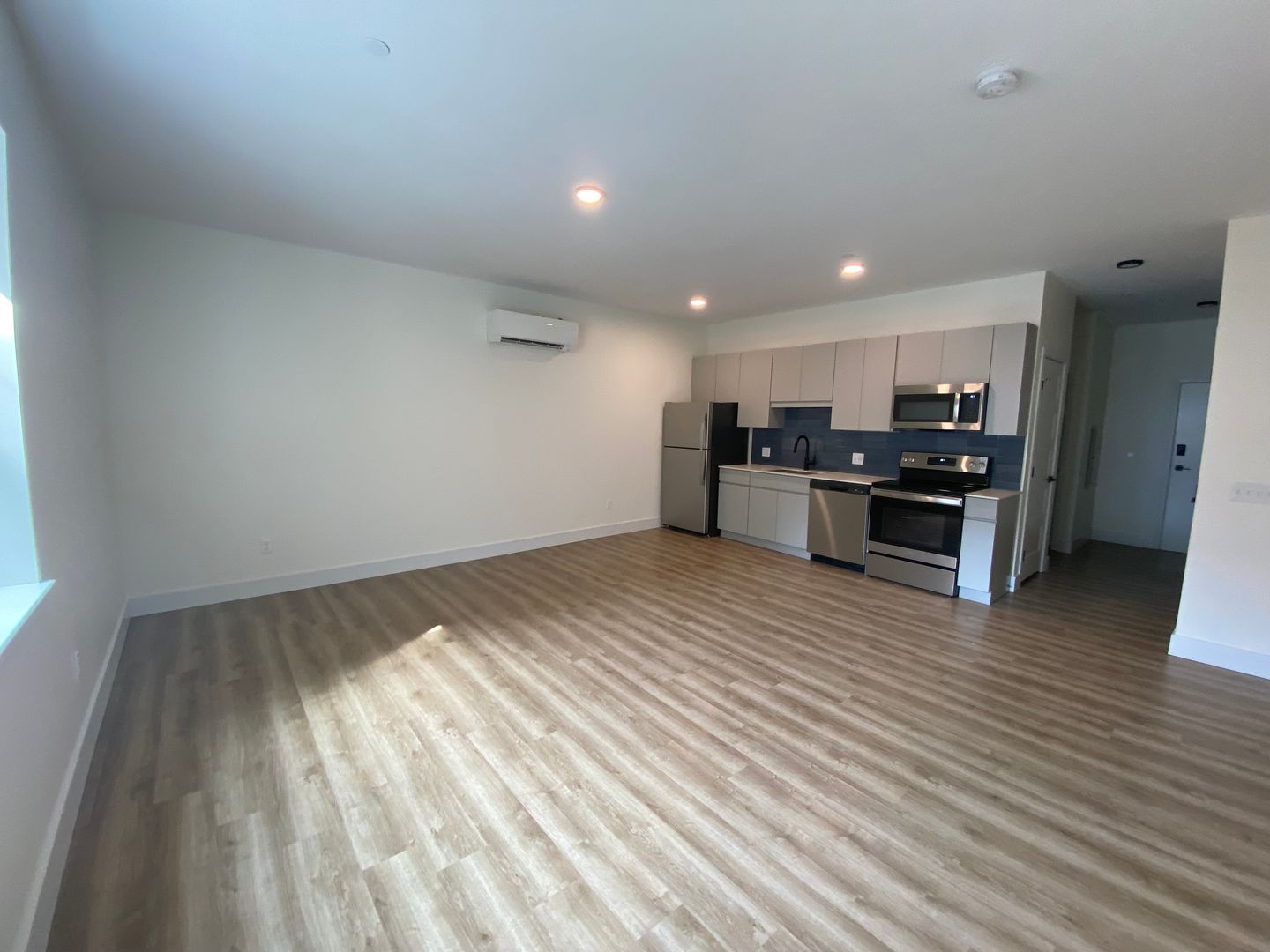 West Hartford Apartment: 1 Park Rd