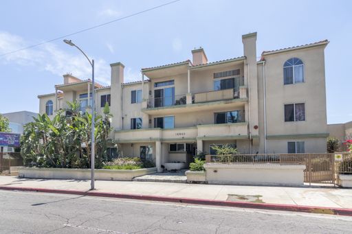 16940 Chatsworth St #106 – photo 1