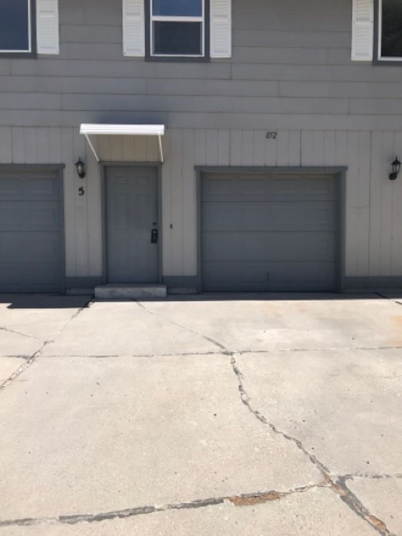 852 Tyler Street Apt. #5