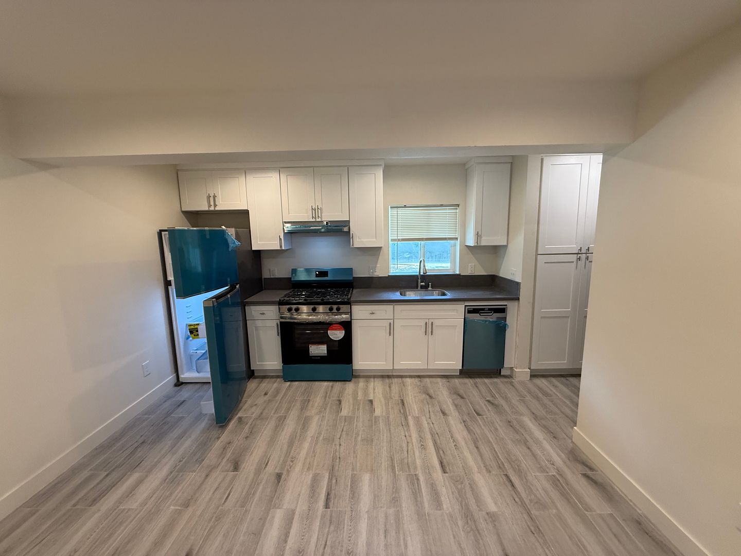 Inglewood Apartment: 1023 Osage Ave