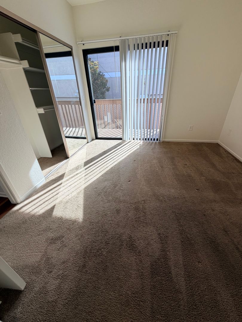 San Marcos Apartment: 240-48 W San Marcos Blvd - 248 A