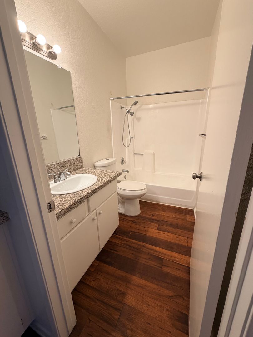 San Marcos Apartment: 240-48 W San Marcos Blvd - 244 I