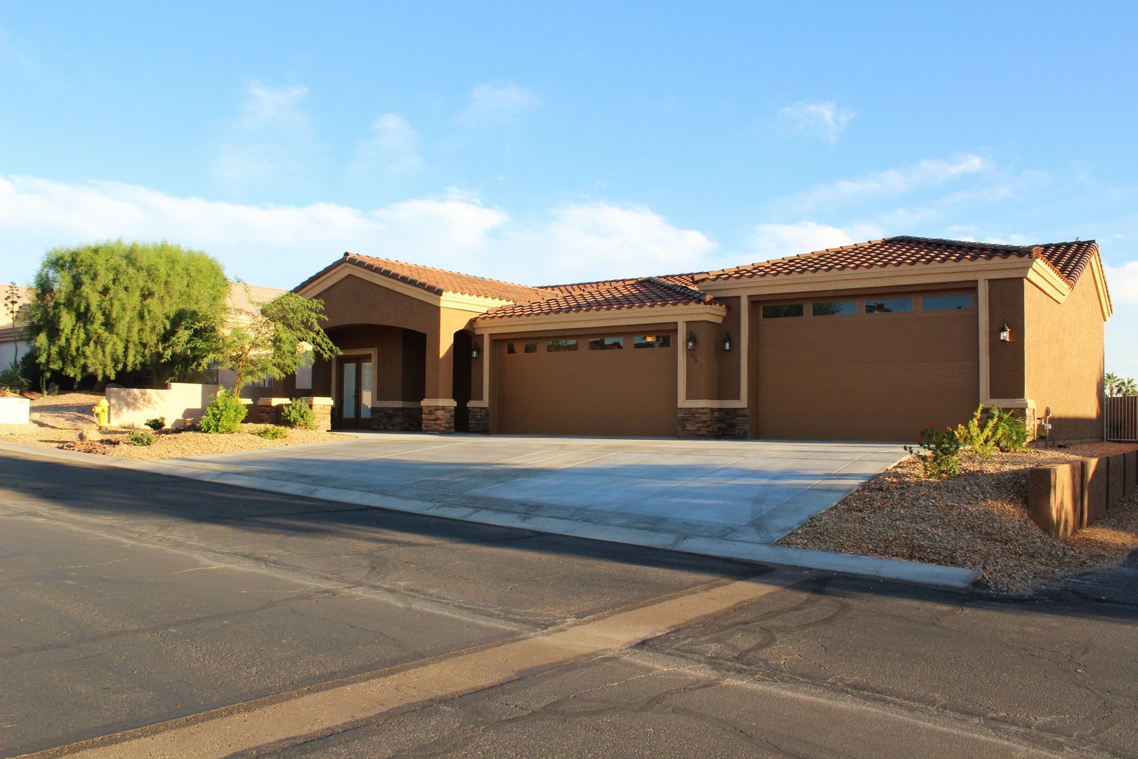 Lake Havasu City House: 1074 Glen Eagles Dr
