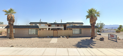 Long term - unfurnished - upstairs unit – photo 1