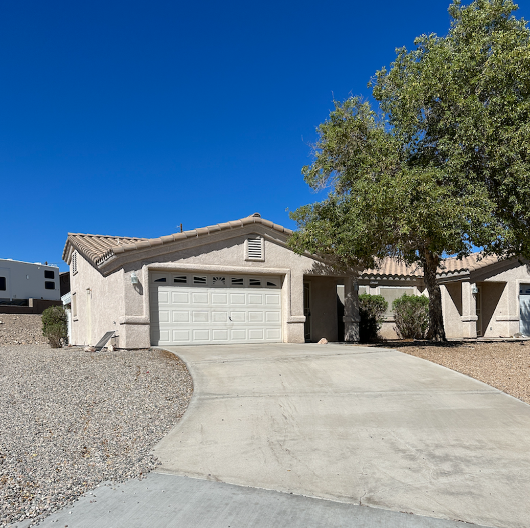 Lake Havasu City Apartment: 2970 Cork Ln.