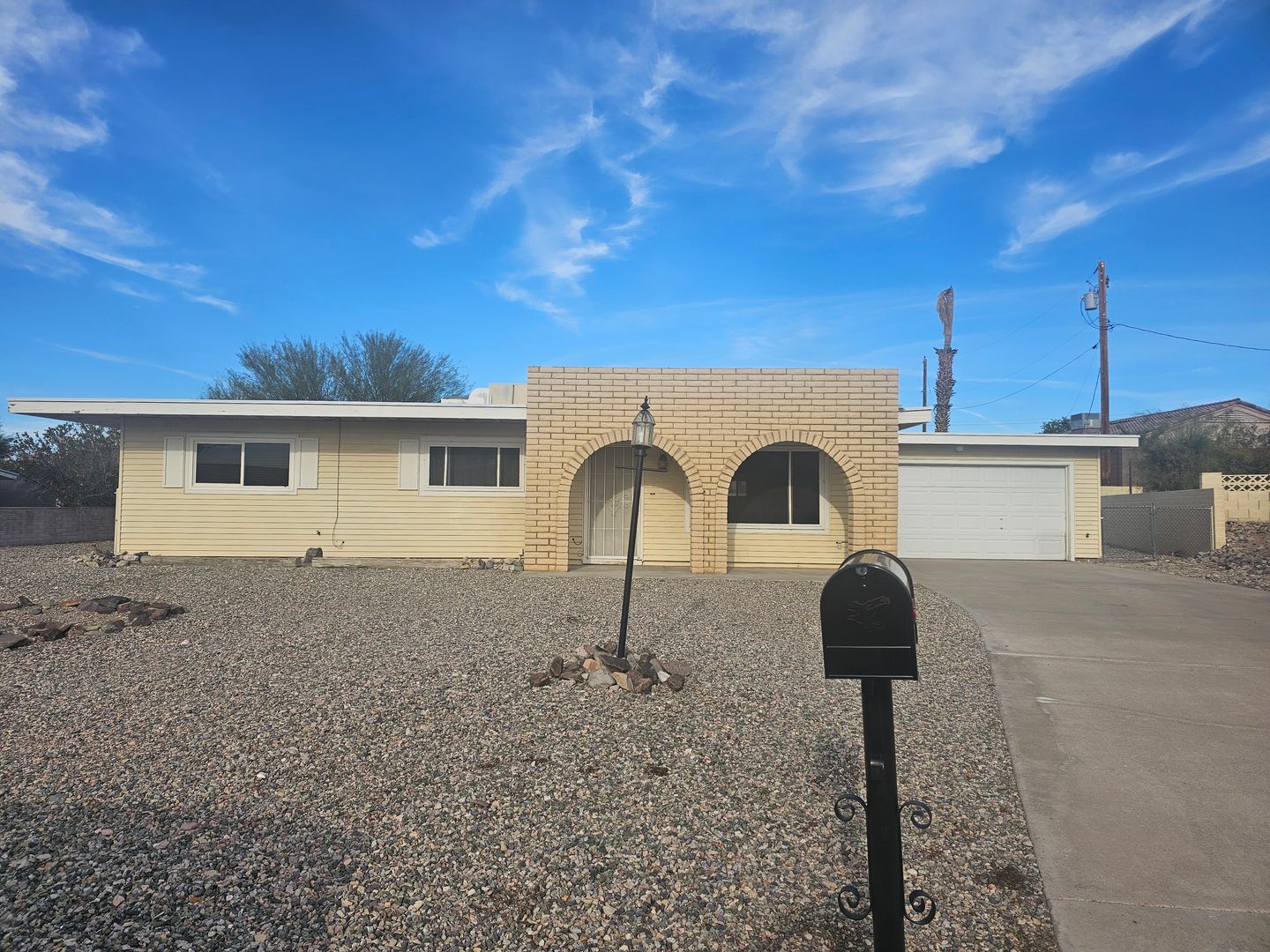 Lake Havasu City House: 1971 Cliffrose Dr