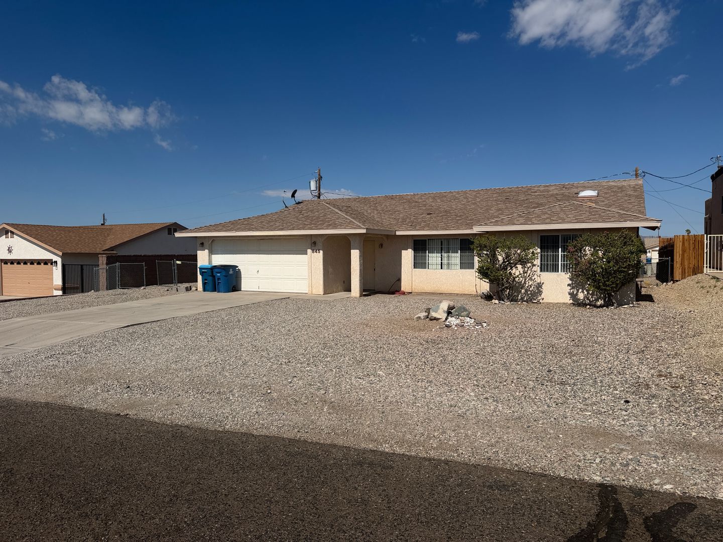 Lake Havasu City House: 845 Fern Ln.