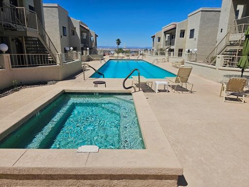 Fully Furnished Winter & Summer Condo Available August 15th – photo 1
