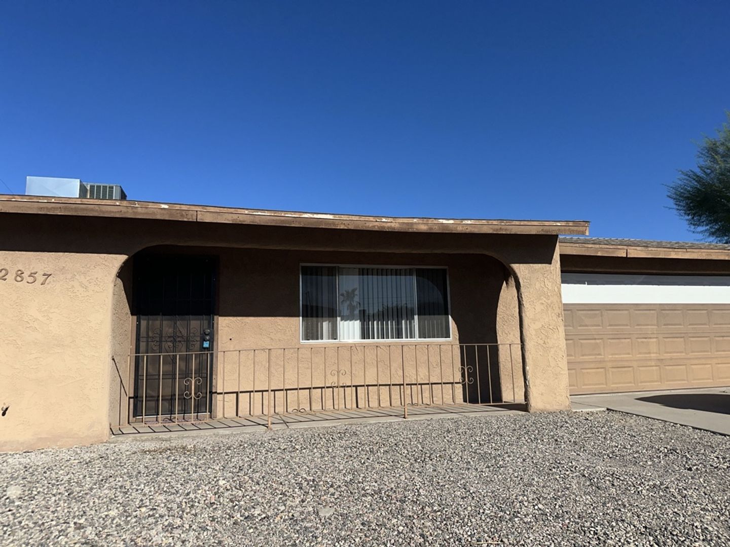 Lake Havasu City House: 2857 Daytona Ave