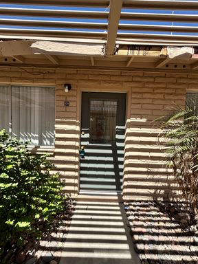 Unfurnished Apartment!