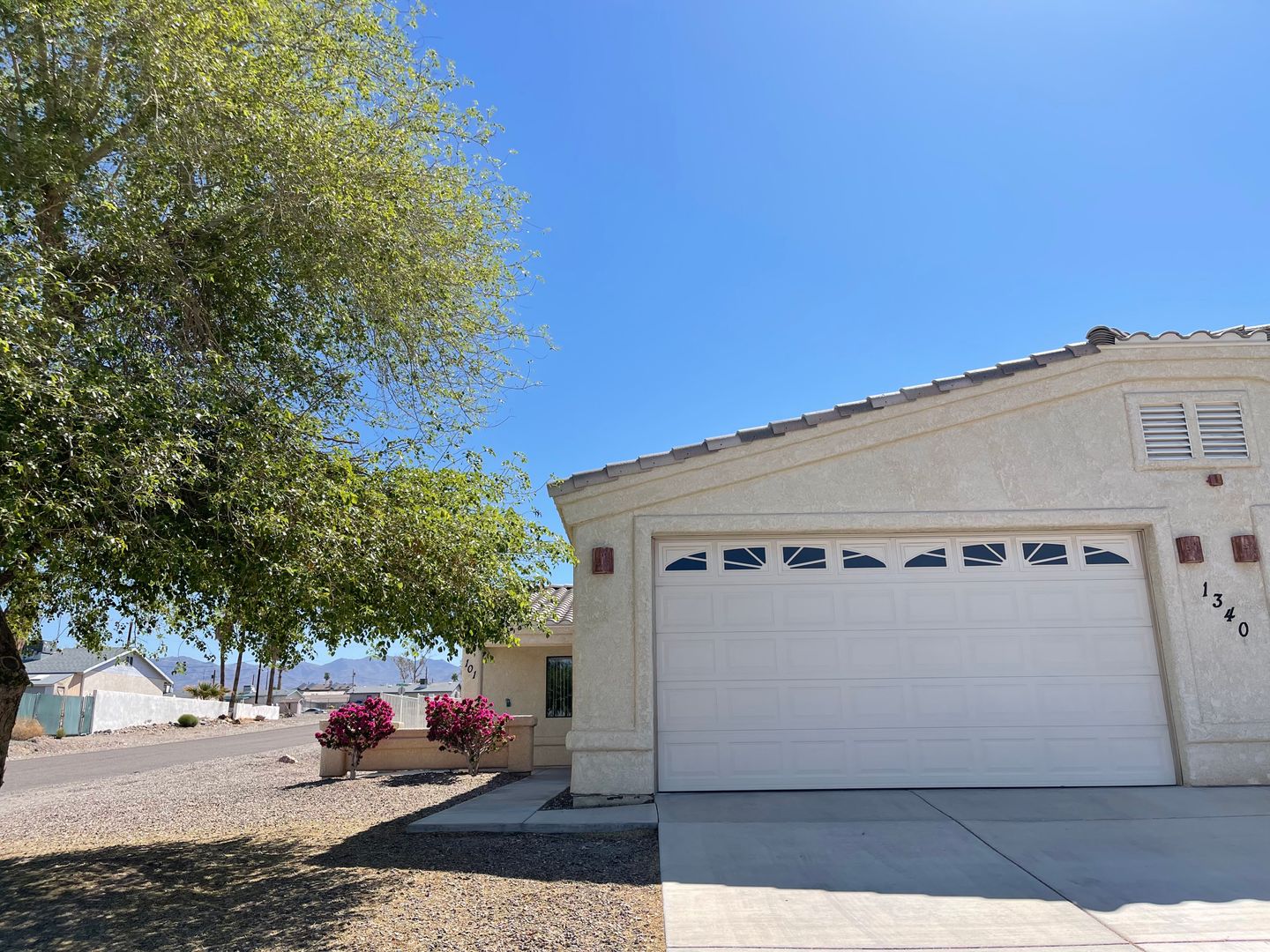 Lake Havasu City Apartment: 1340 Tanqueray Drive #101