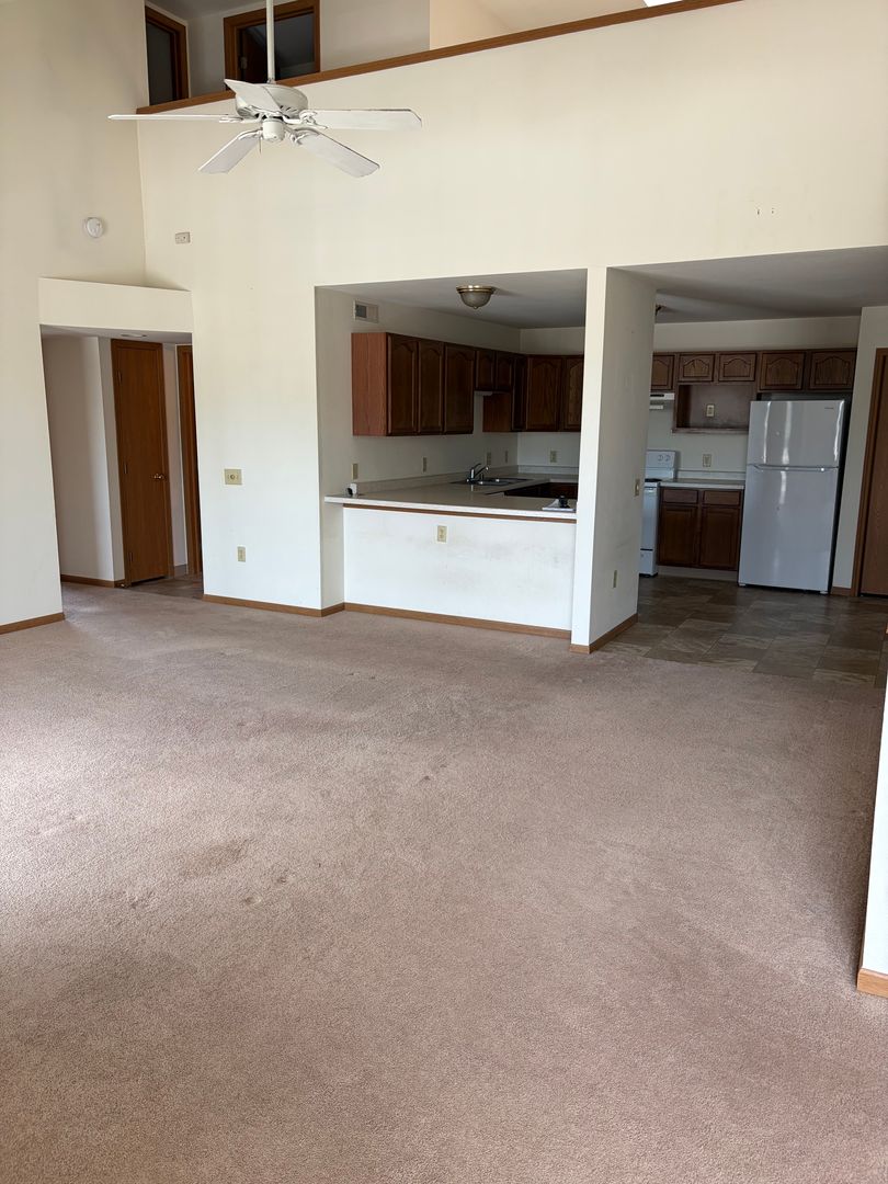 Ixonia Apartment: W1087 Lewis Lane
