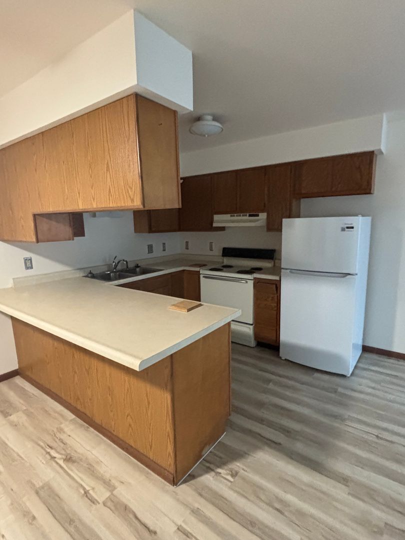 Beaver Dam Apartment: 305 Jefferson Street