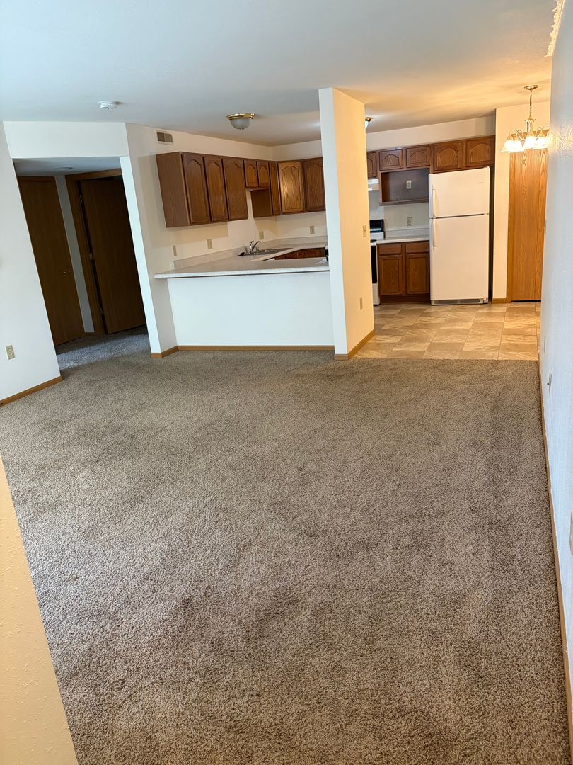 Ixonia Apartment: W1085 Lewis Lane