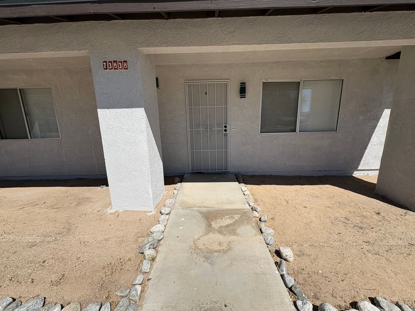 29 Palms Apartment: 73838 Southslope Dr