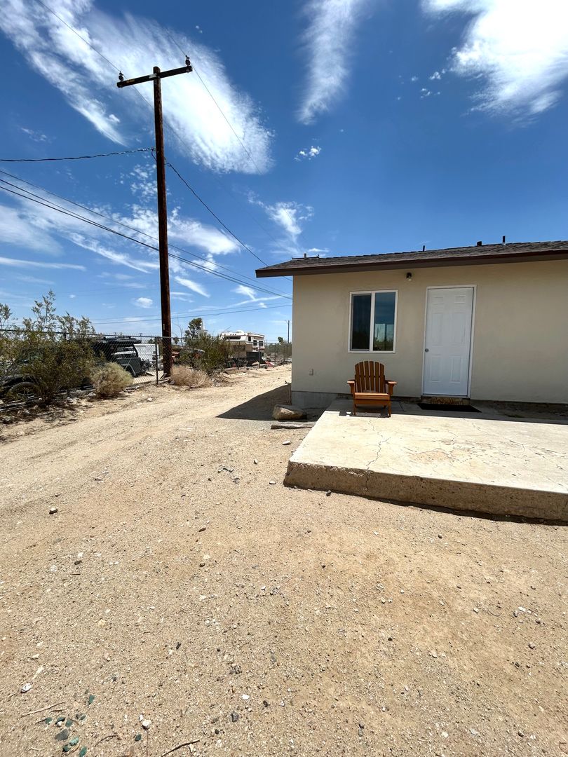 Twentynine Palms Apartment: 6663 Sage Ave