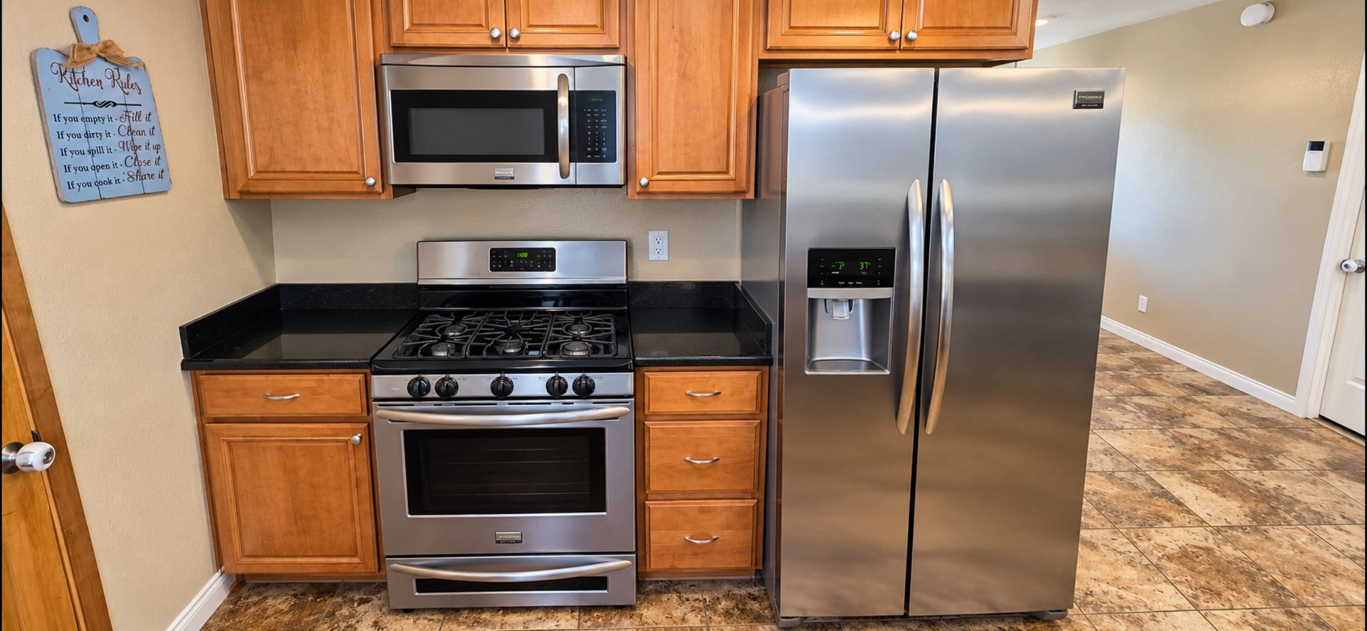 74242 Pinon Dr. 8 of 12