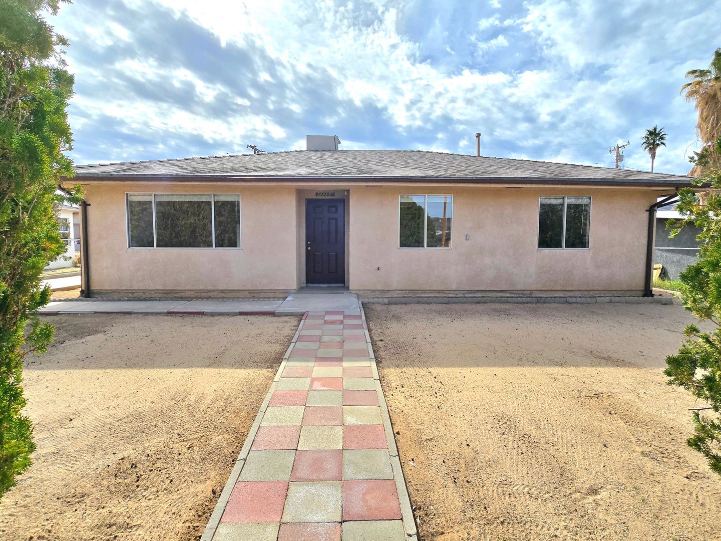 Twentynine Palms House: 72203 Sun Valley Dr