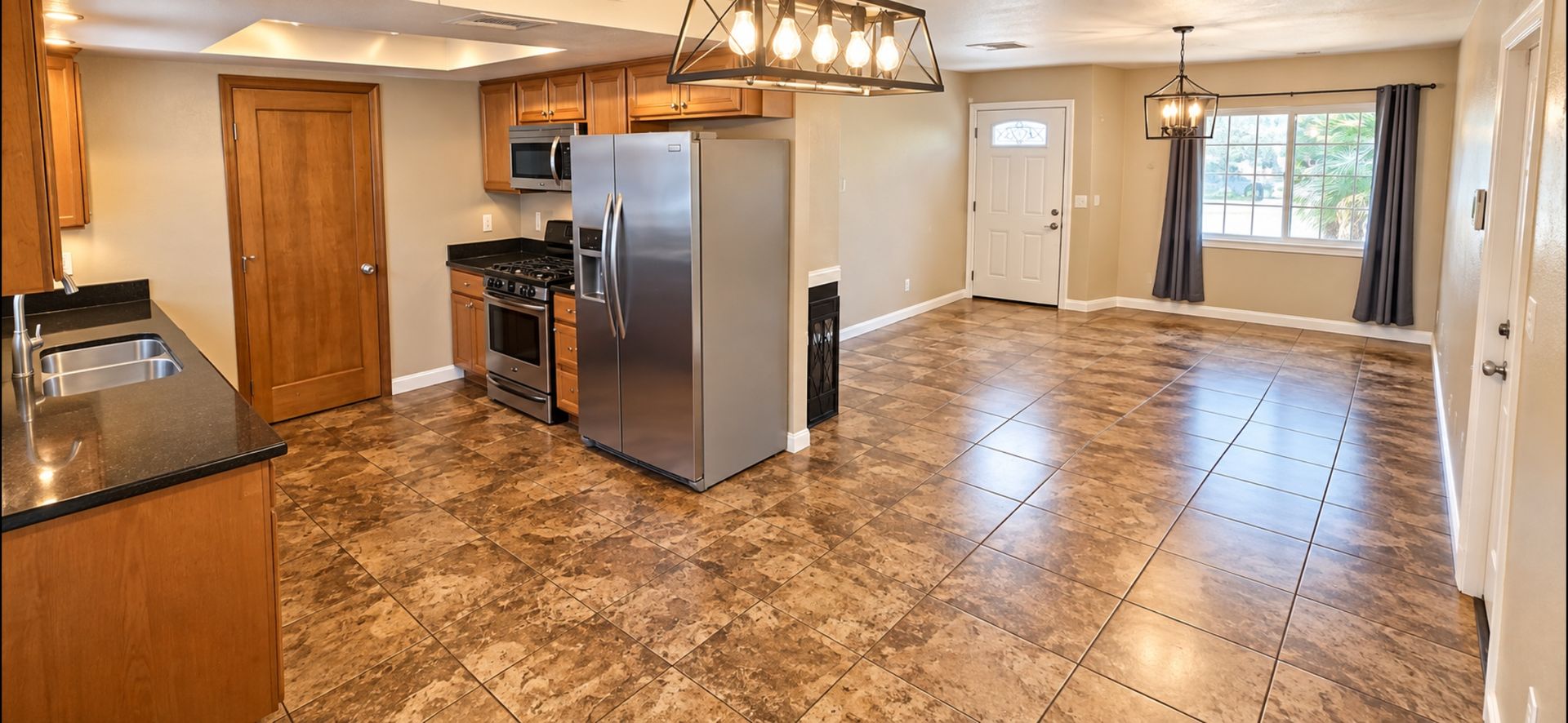 74242 Pinon Dr. 5 of 12