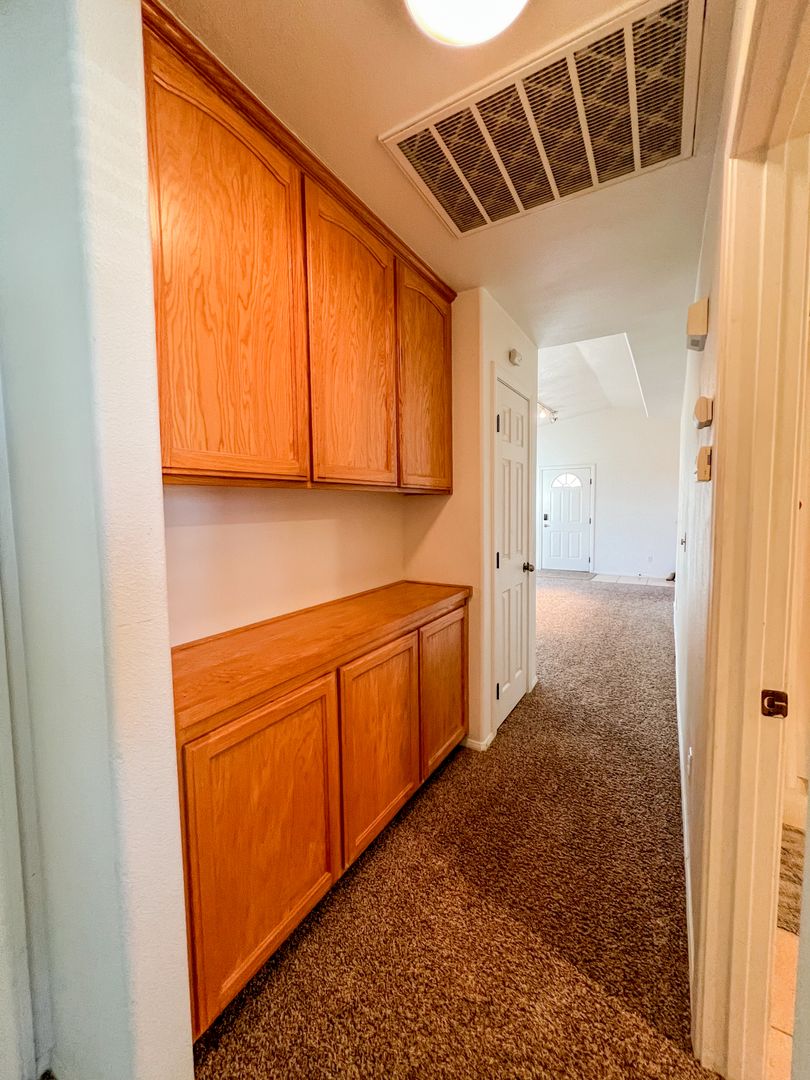 6829 Quail Spring Avenue 4 of 12