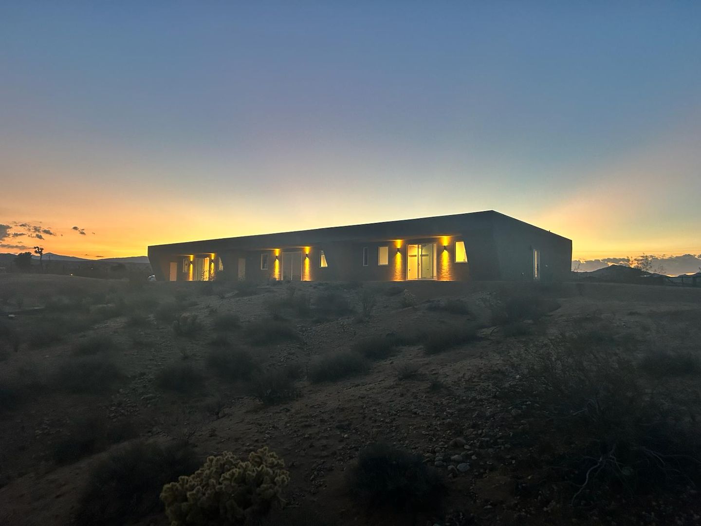Yucca Valley Apartment: 811 Tahoe Ln