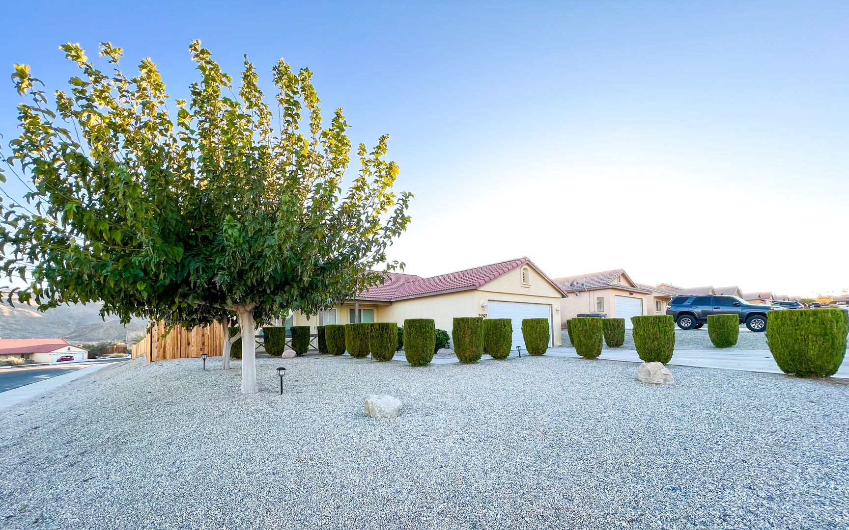 71597 Sun Valley Drive 2 of 8