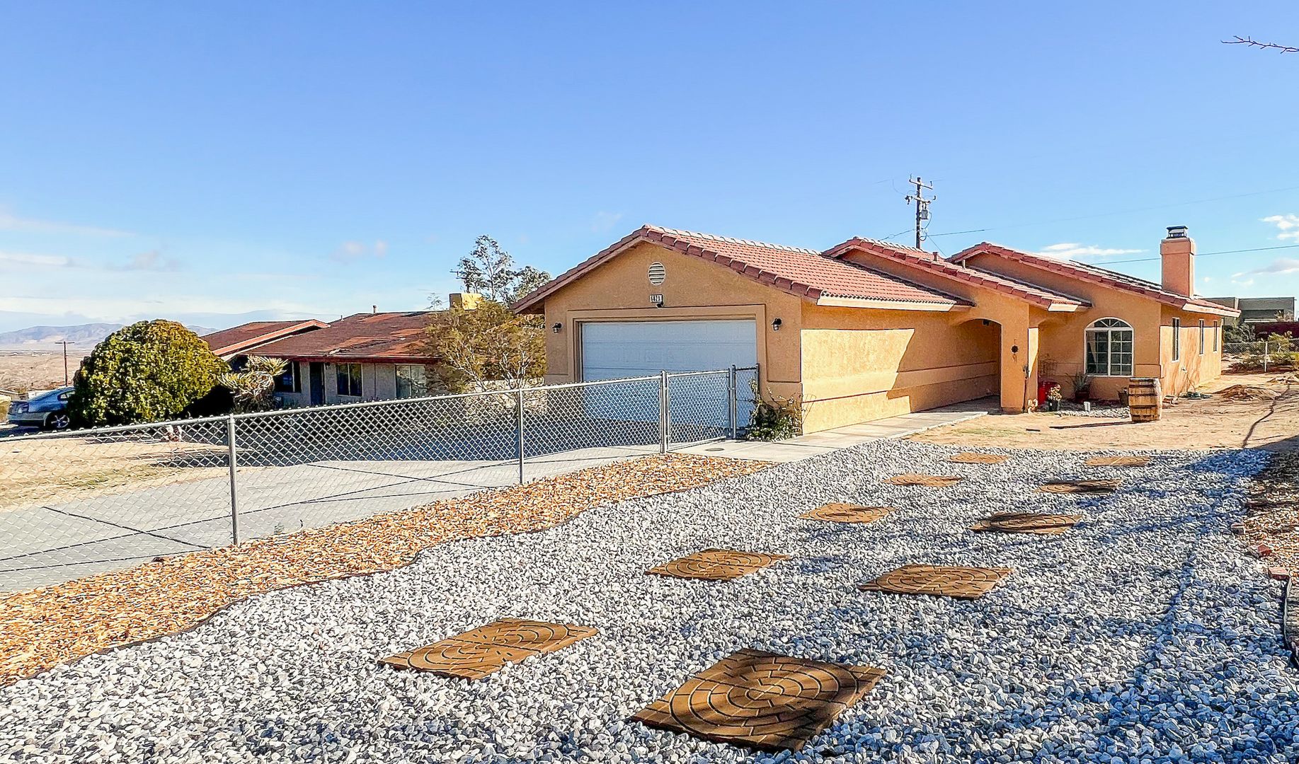6829 Quail Spring Avenue 1 of 8