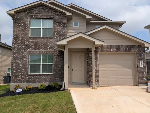 3 Bedroom, 2.5 Bath Home in Redbird Ranch – photo 1