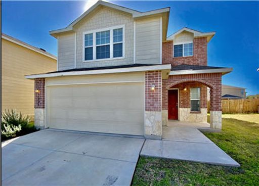 3 Bedroom, 3 Bath Home – photo 1