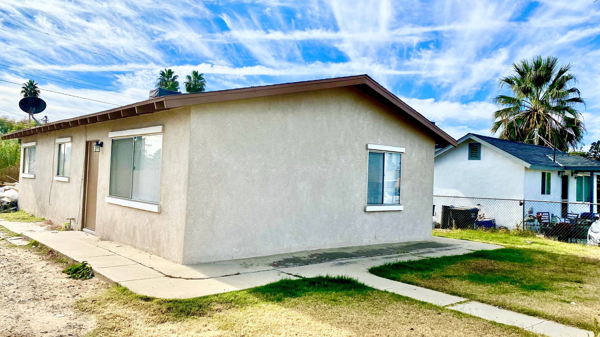 Bakersfield House: 1233 Jeffrey St