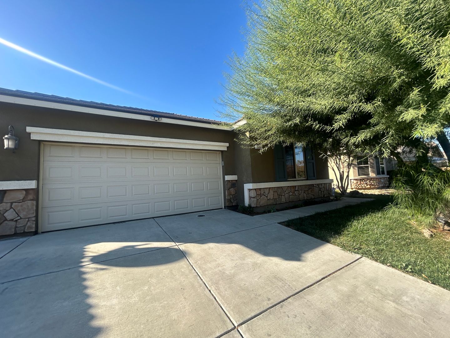 Visalia House: 3531 W Delta Avenue