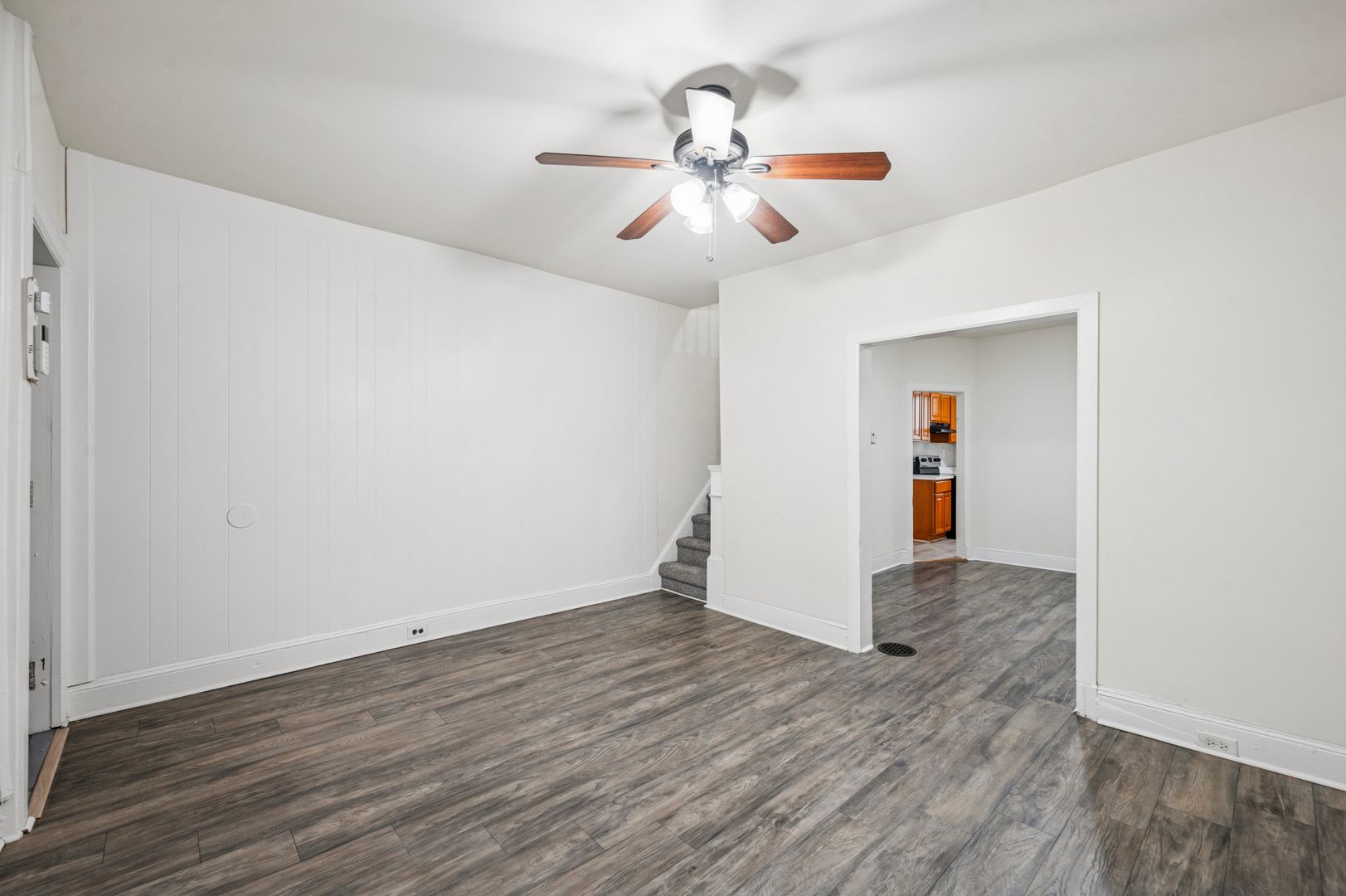 PHILADELPHIA House: 547 S REDFIELD ST