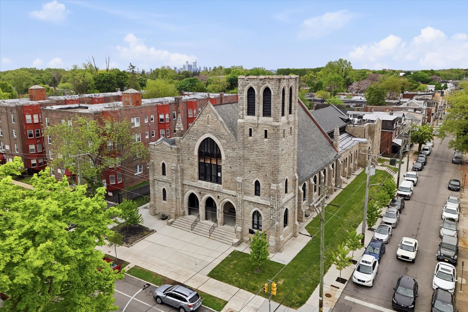 Philadelphia Apartment: 5250 Wayne Avenue