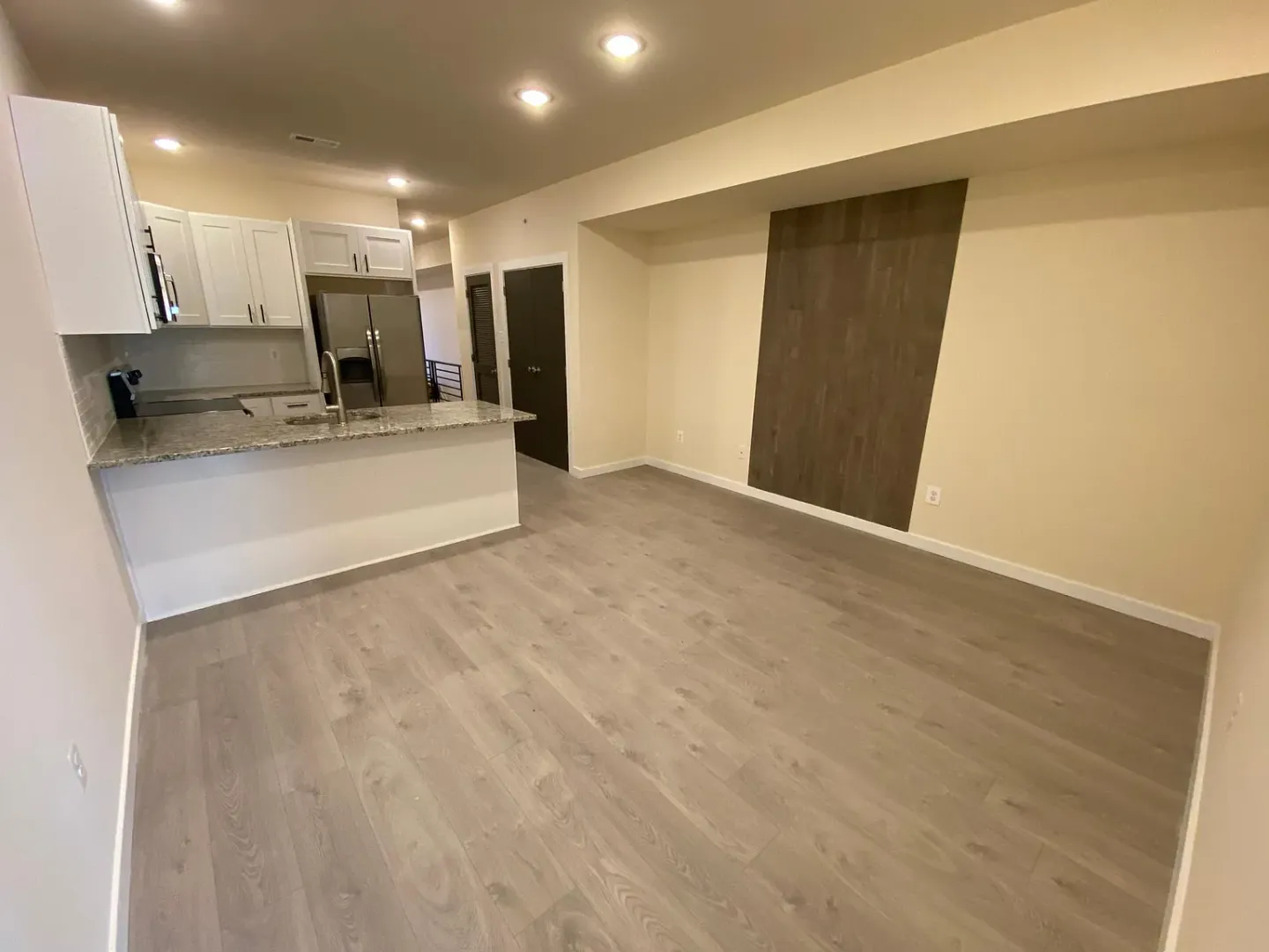 PHILADELPHIA Apartment: 5229 CHESTER AVE