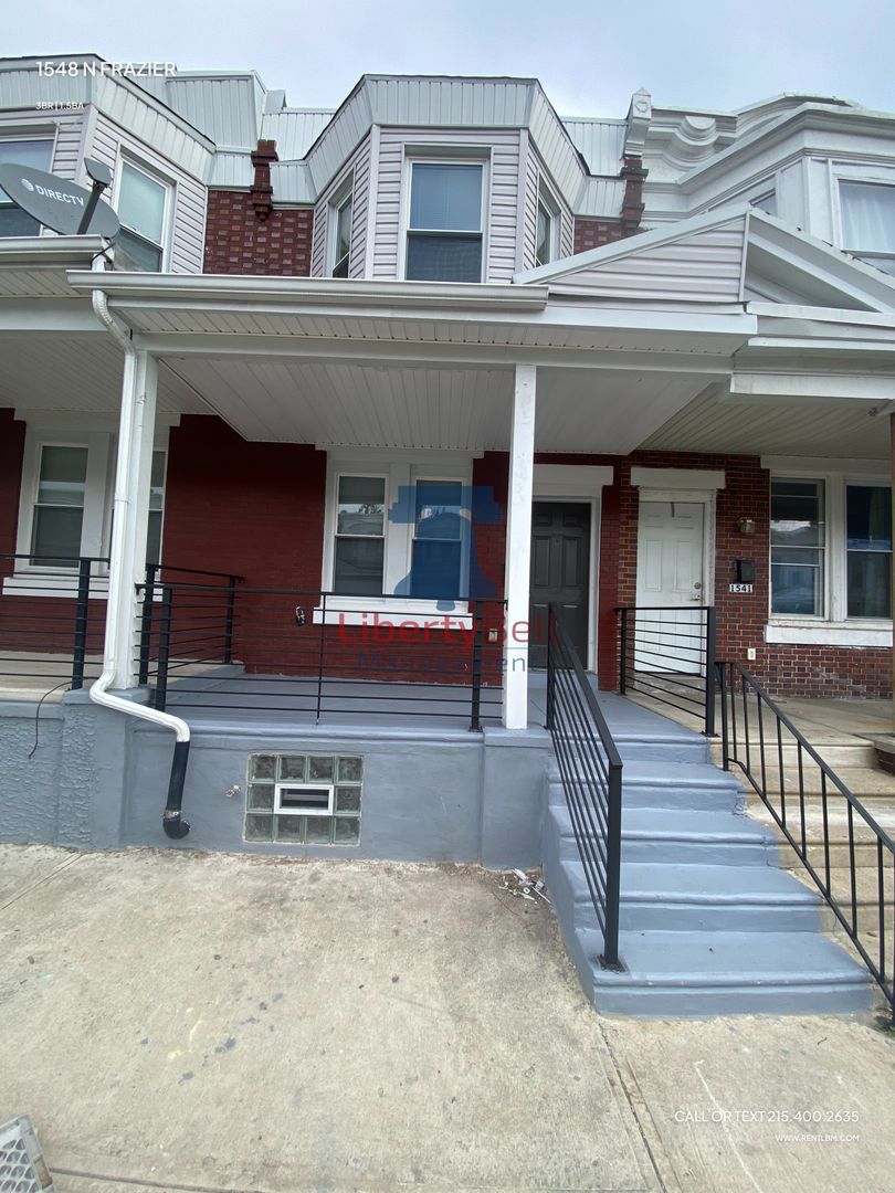 PHILADELPHIA House: 1548 N FRAZIER ST.